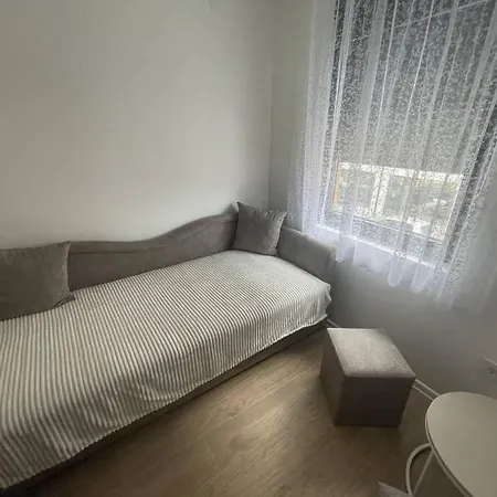 I&i 3 Bedrooms Ii