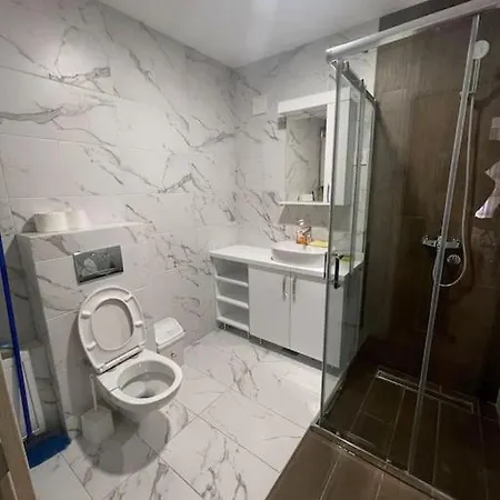 I&i 3 Bedrooms Ii דירה קרגיובאק