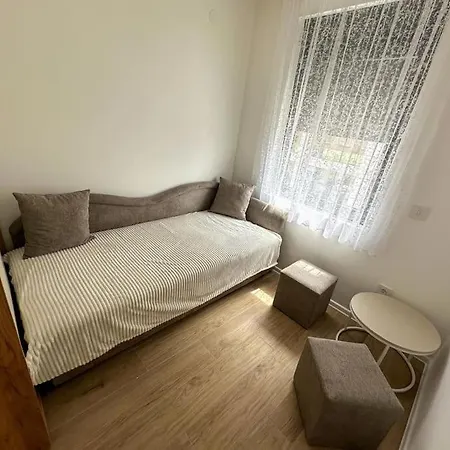 I&i 3 Bedrooms Ii